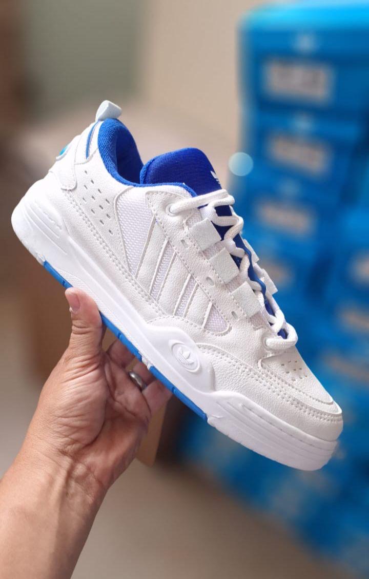 2000 - Branco e azul