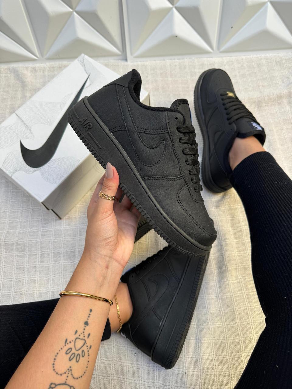 Air force - Preto